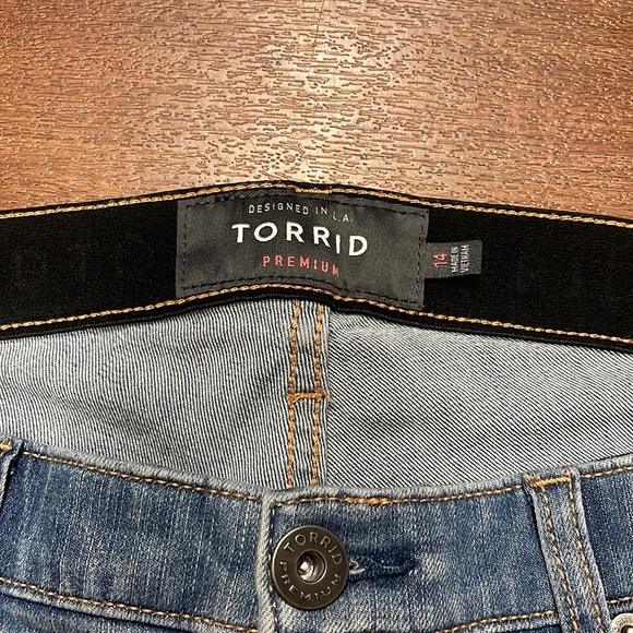 Torrid shorts - Picture 2 of 2